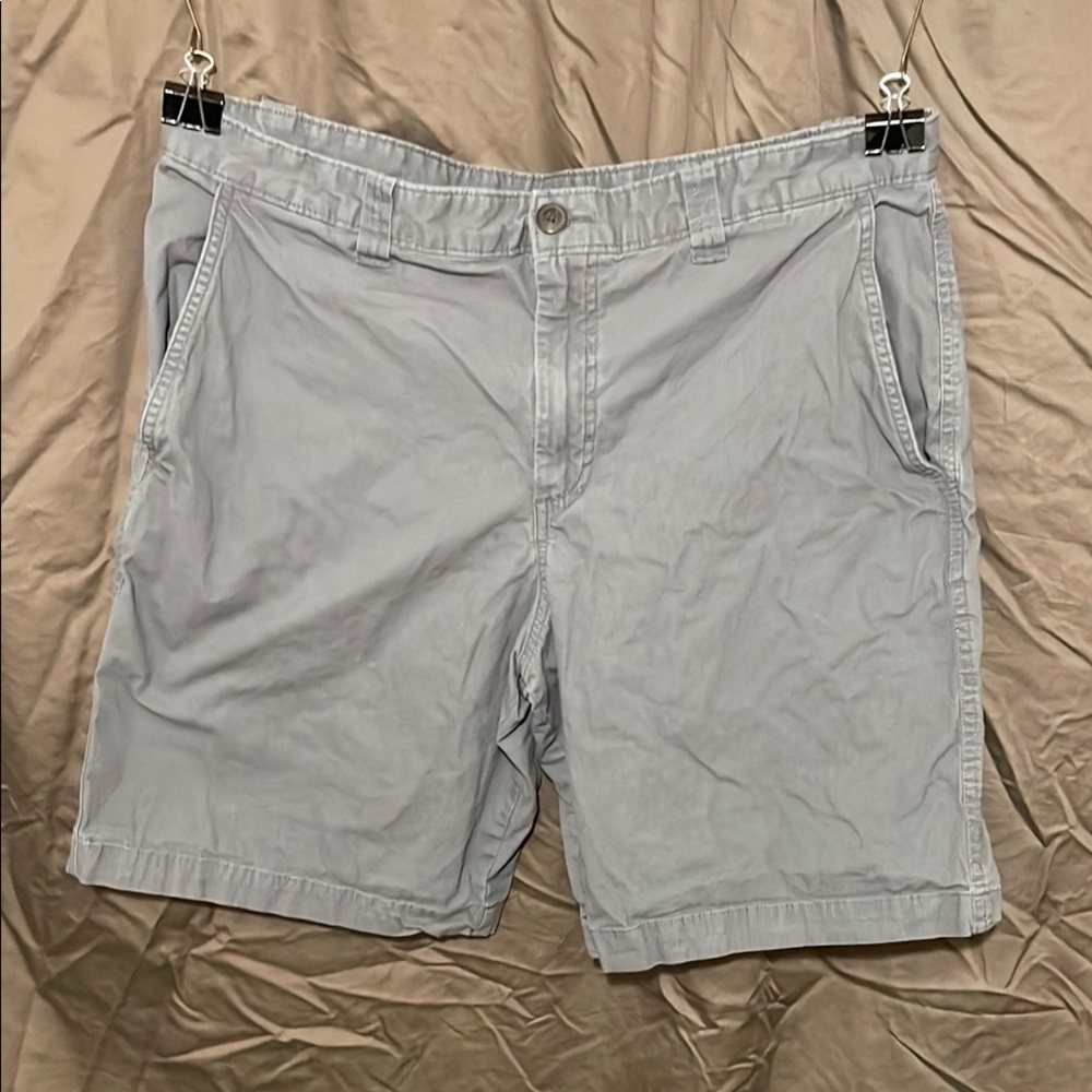 Magellan Outdoors Gray Flat Front Shorts